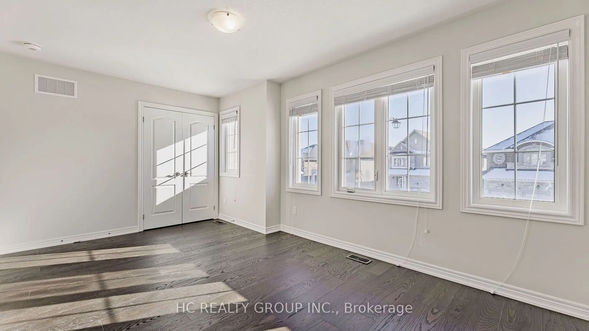 86 Robb Thompson Rd