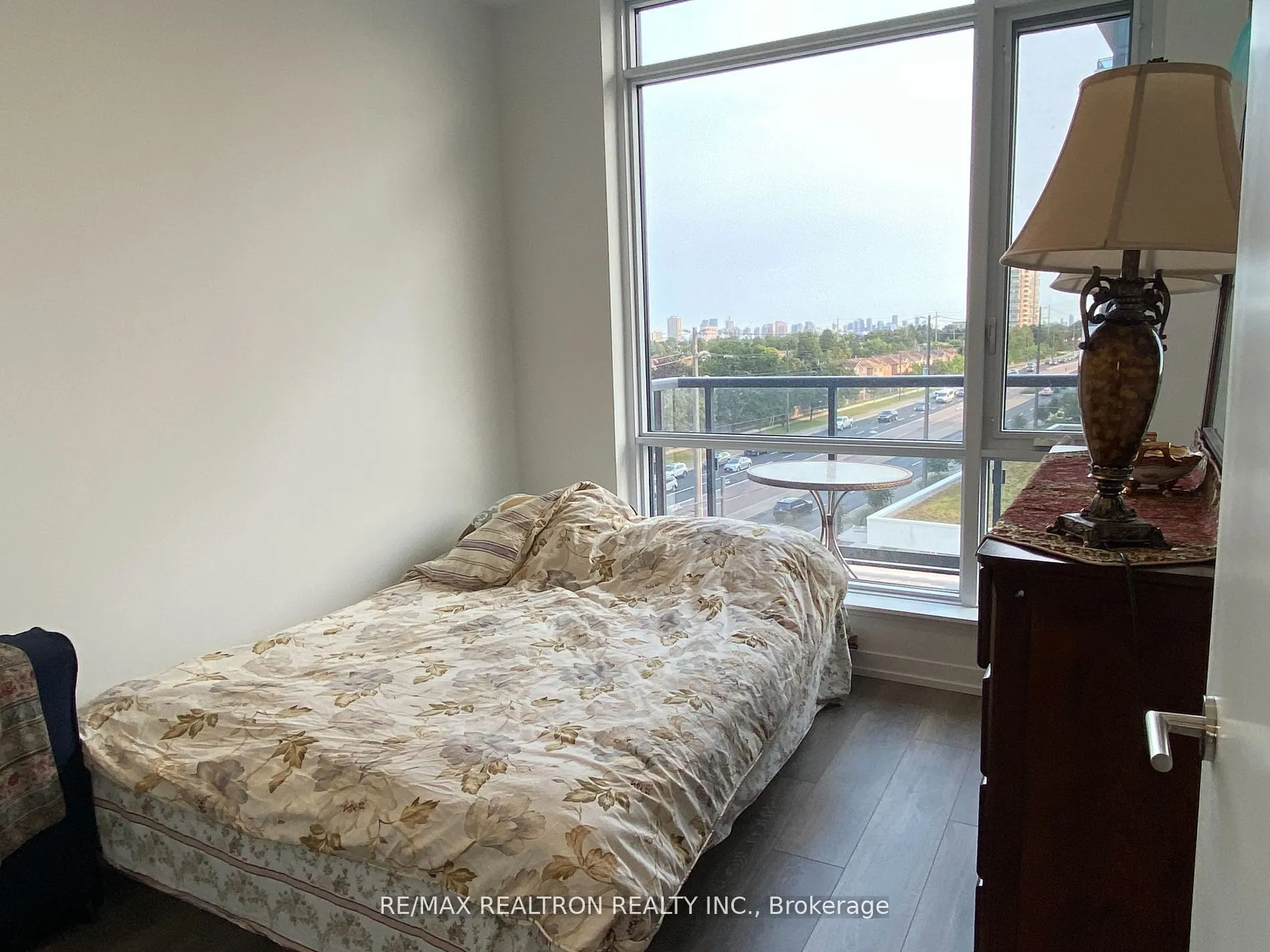 7950 Bathurst St, #617