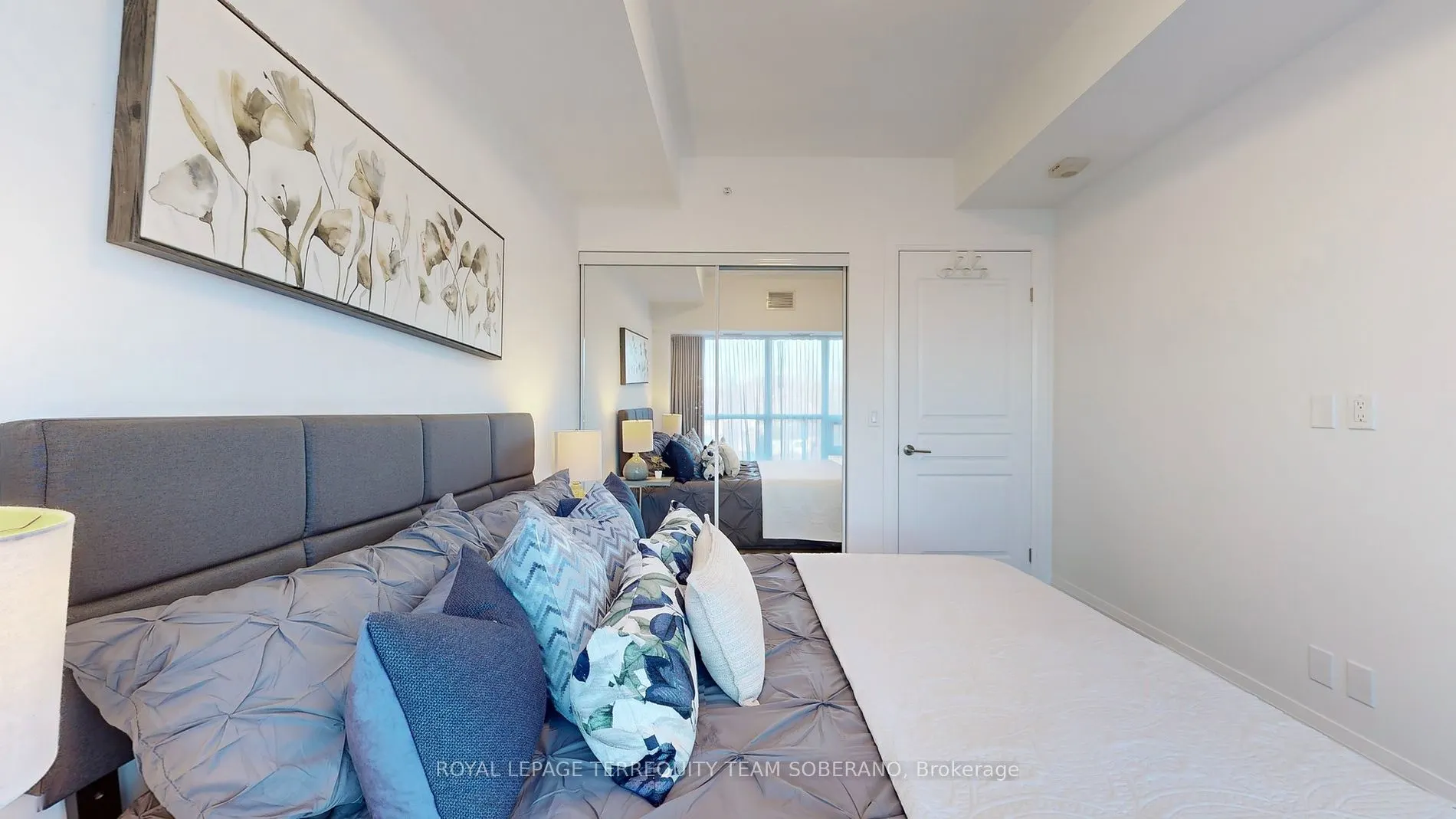 8302 Islington Ave W, #414