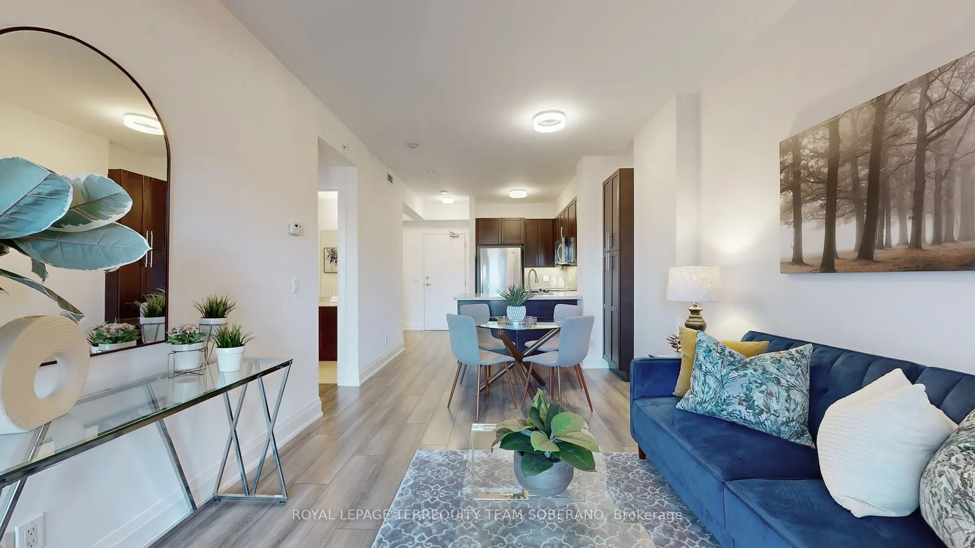 8302 Islington Ave W, #414