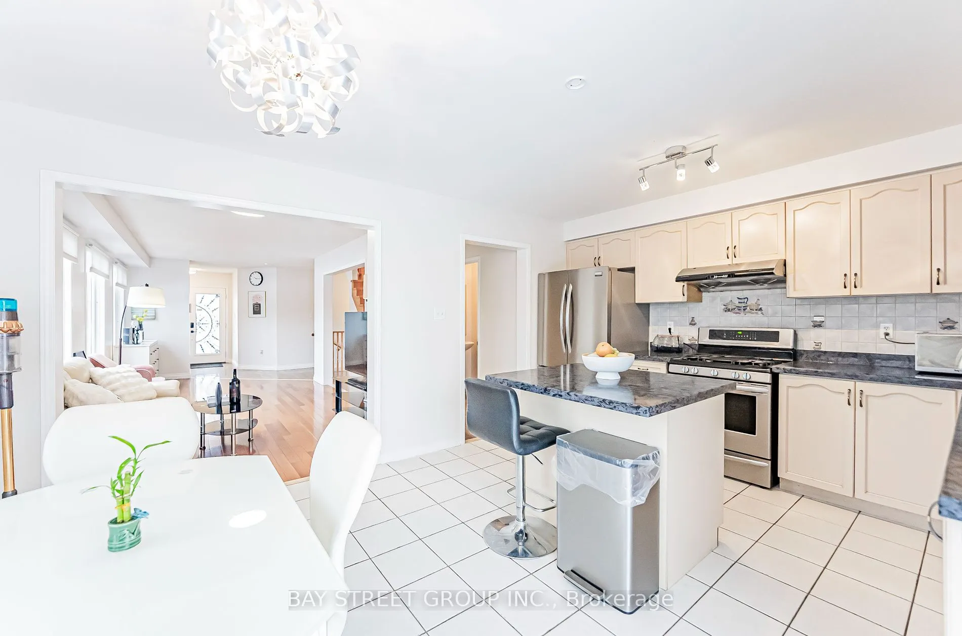 42 Charles Brown Rd