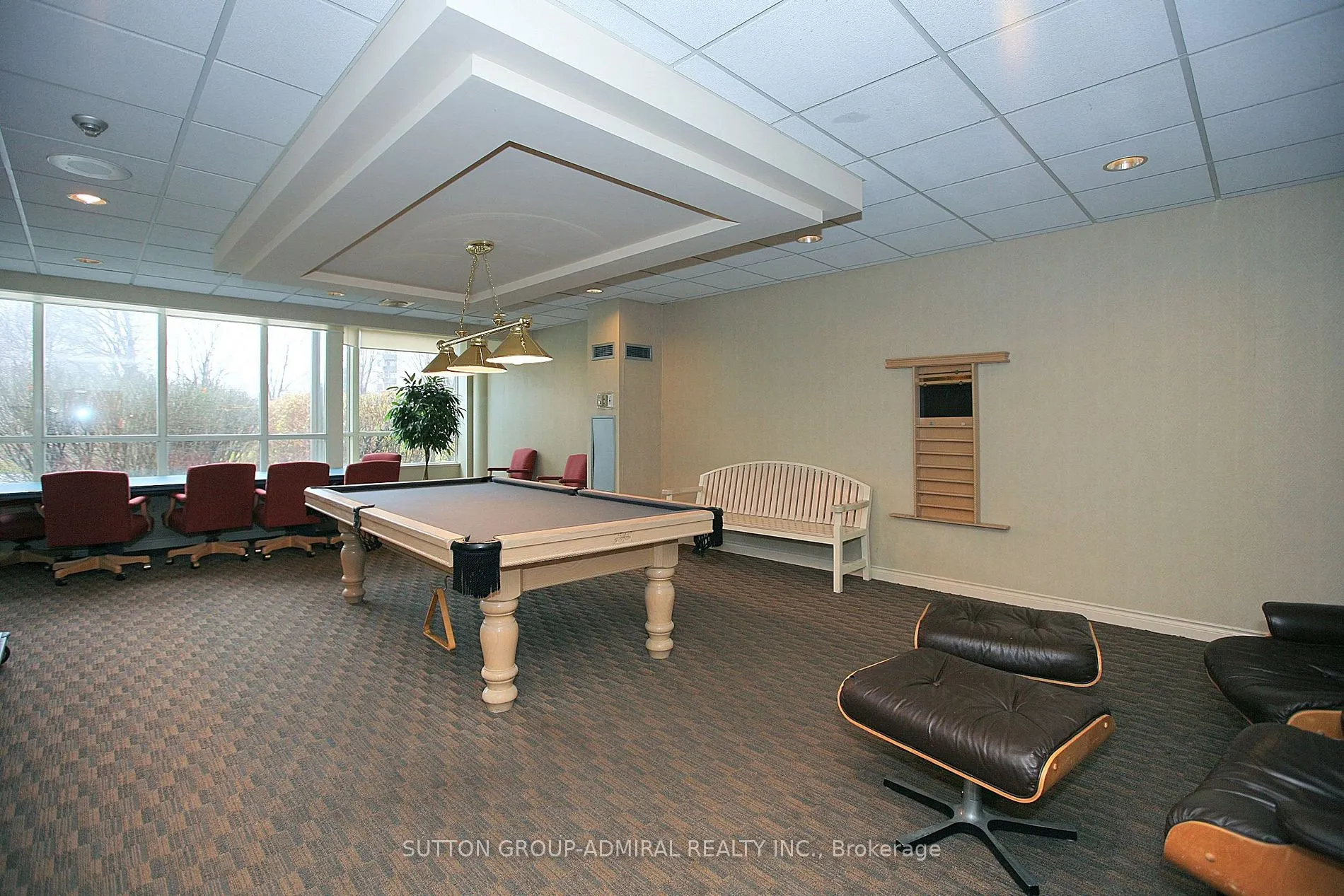 7 Townsgate Dr, #716
