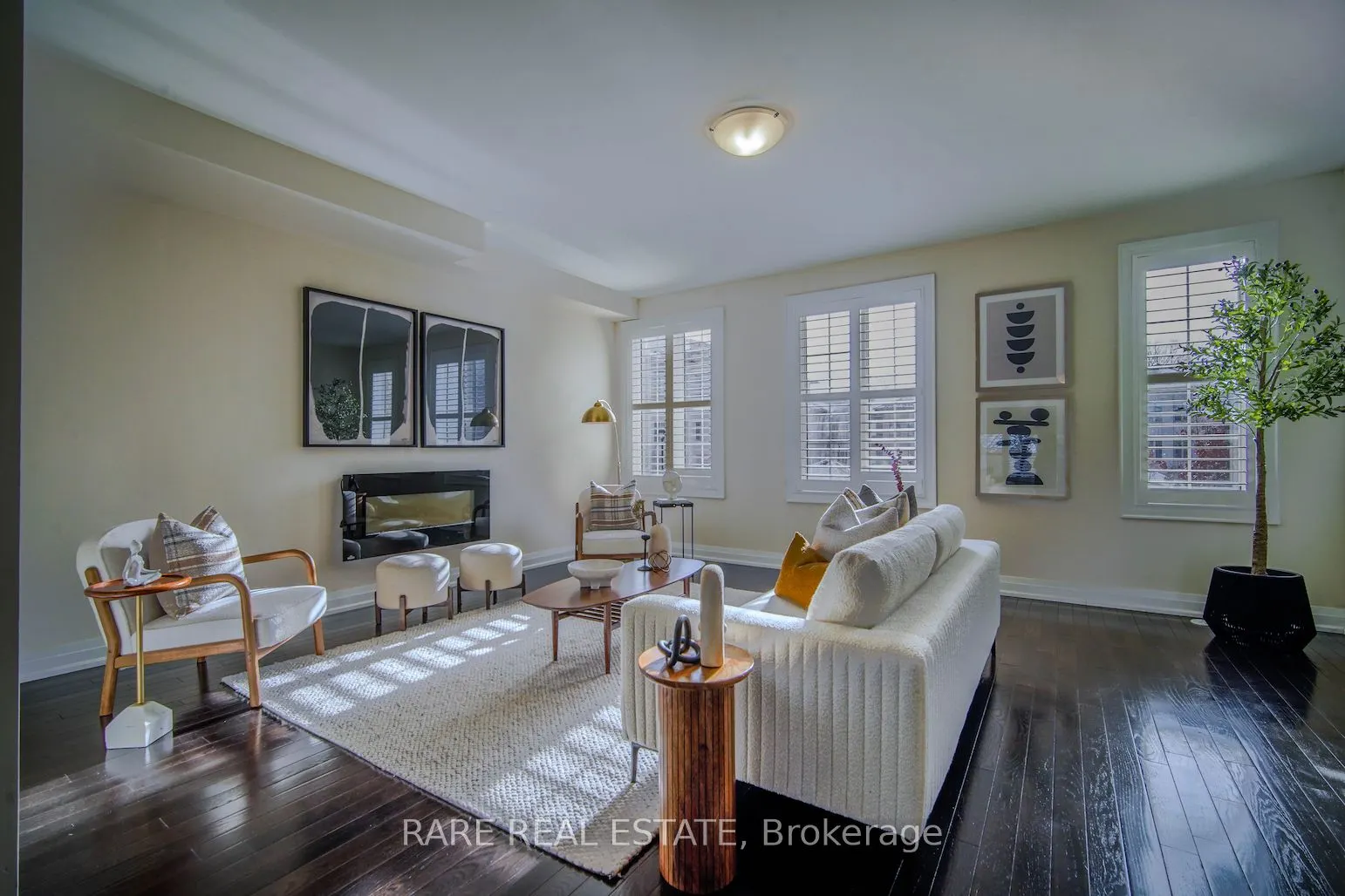 25 Plowman Lane