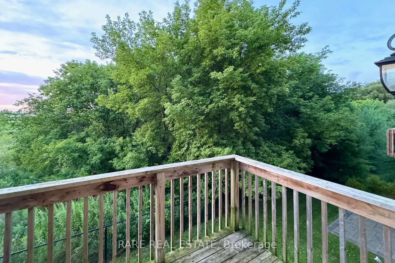 25 Plowman Lane