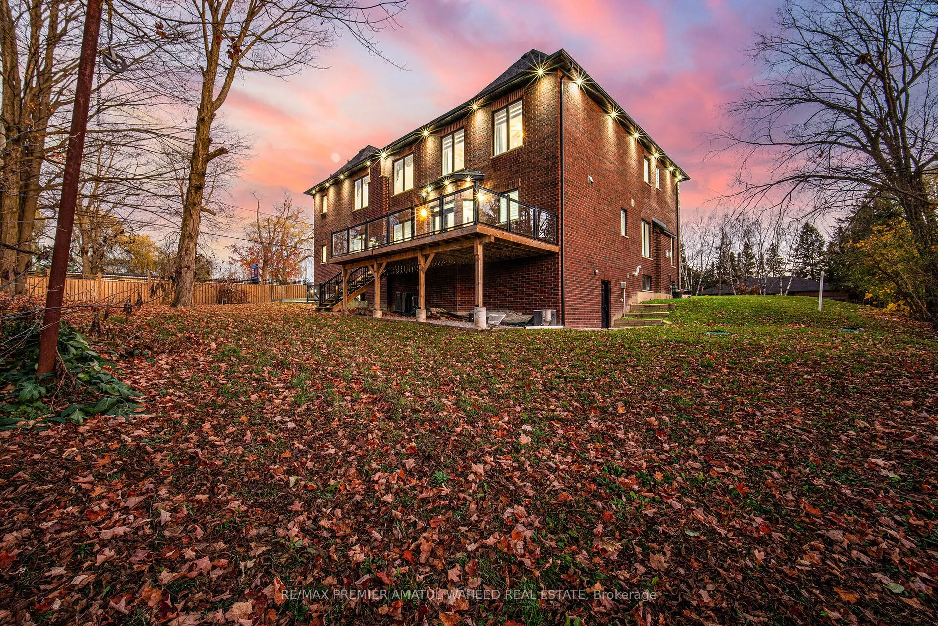 6 Old Forge Dr