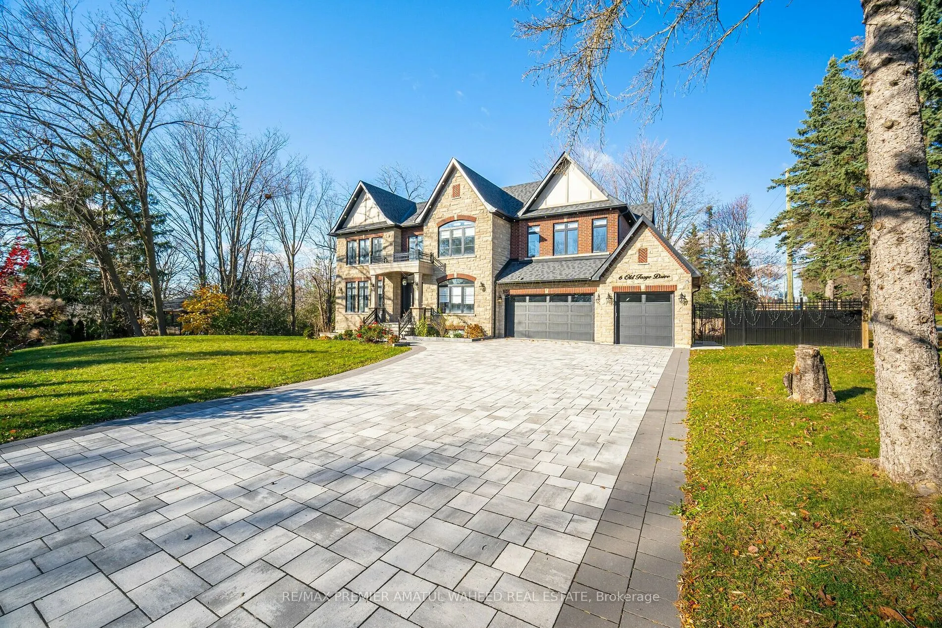 6 Old Forge Dr