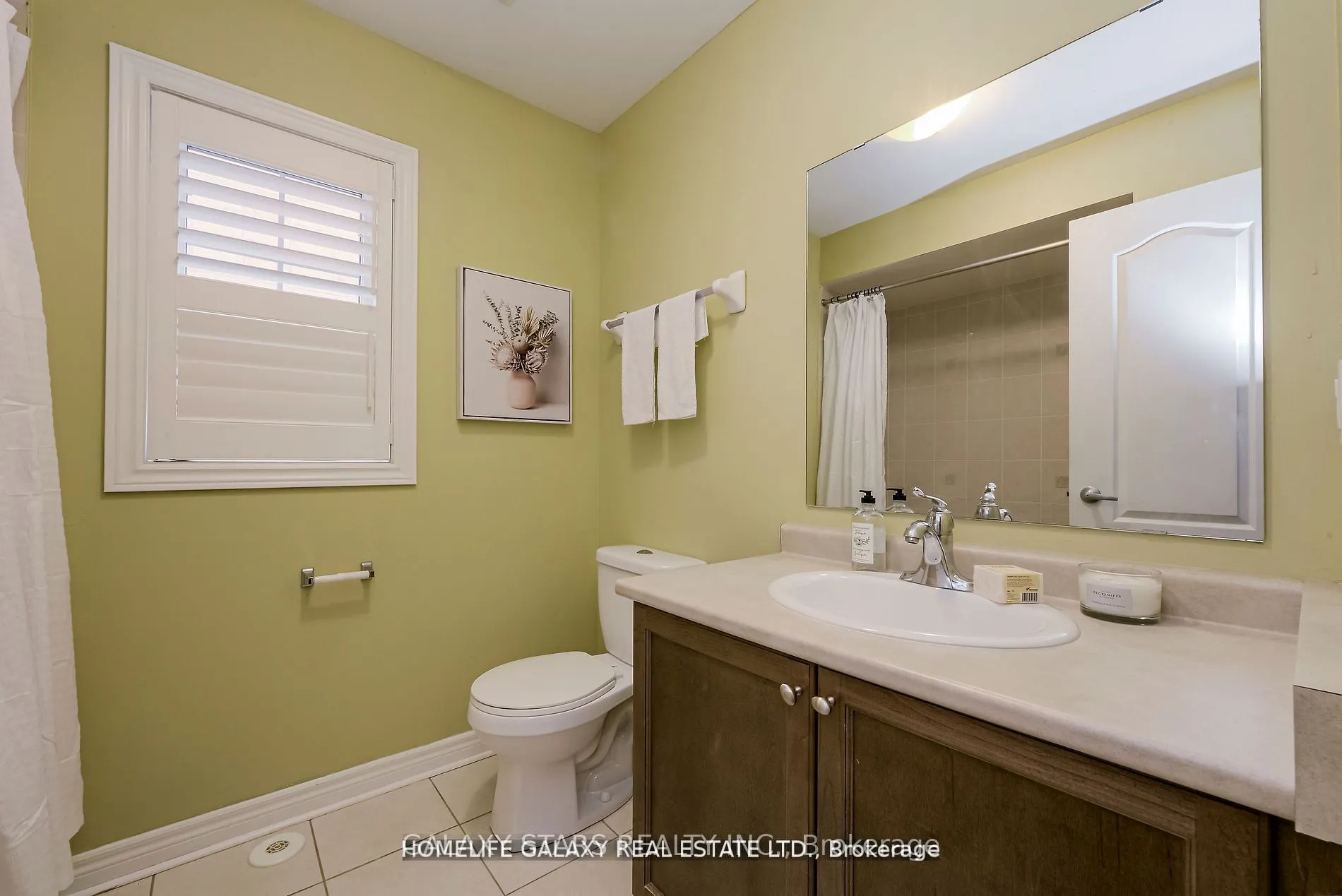 17 Ivy Stone Crt