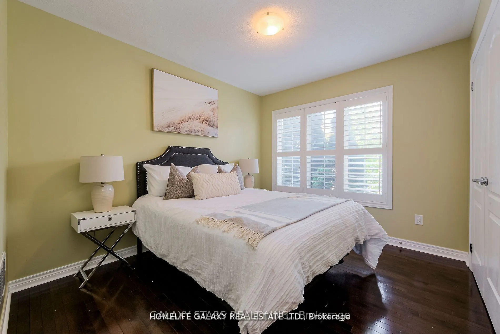 17 Ivy Stone Crt