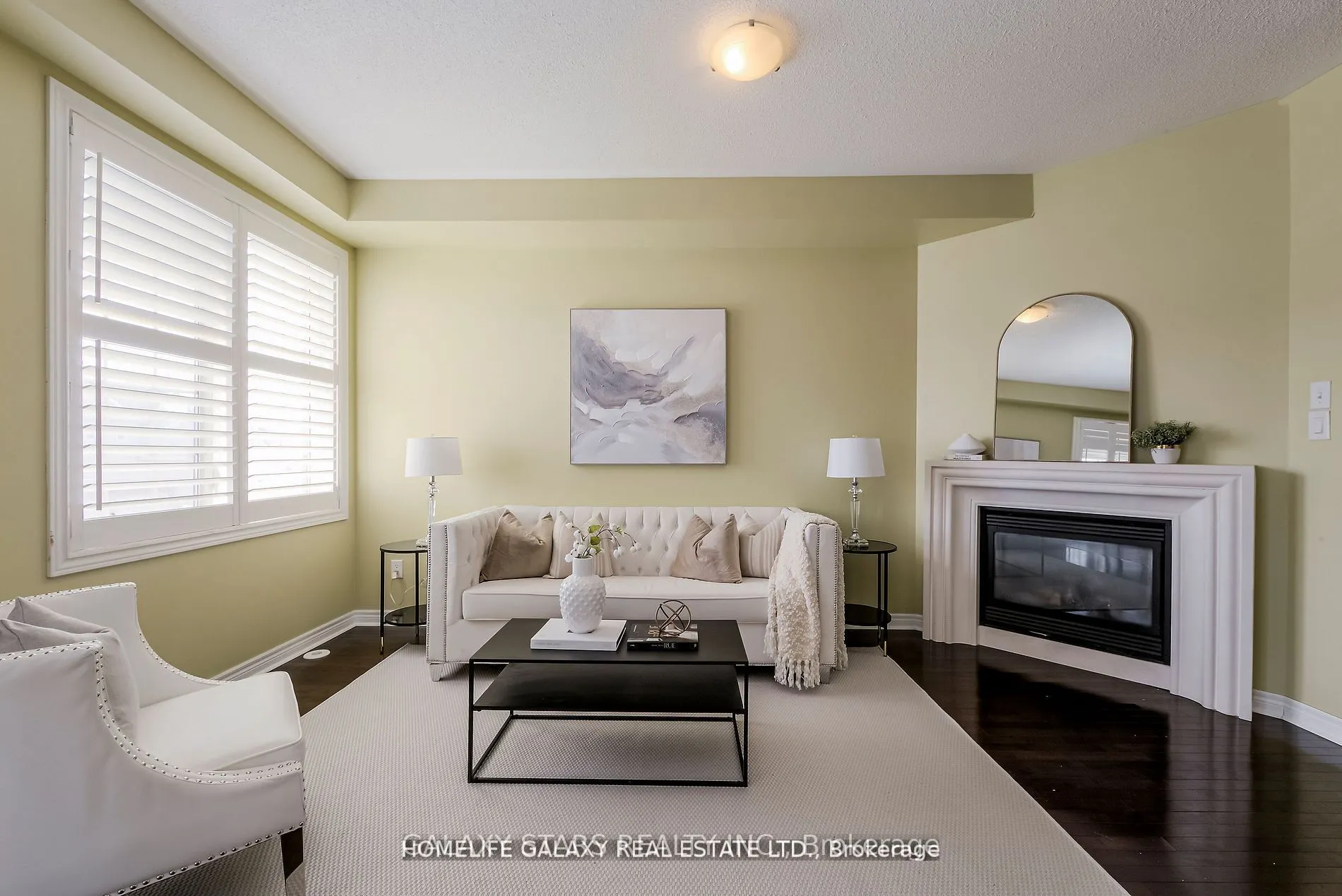 17 Ivy Stone Crt