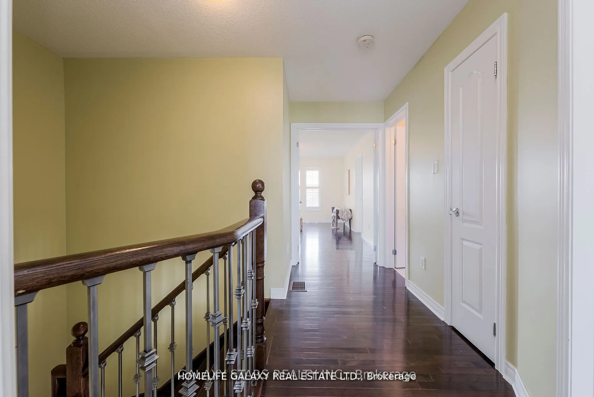 17 Ivy Stone Crt