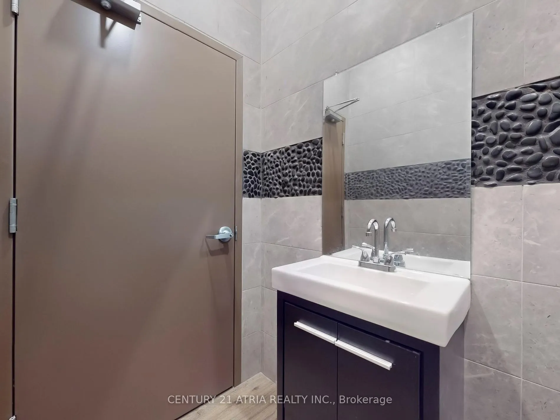 3255 Rutherford Rd, #33