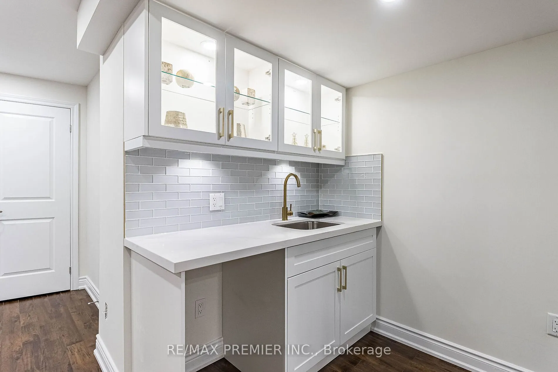 23 Grace Lake Crt