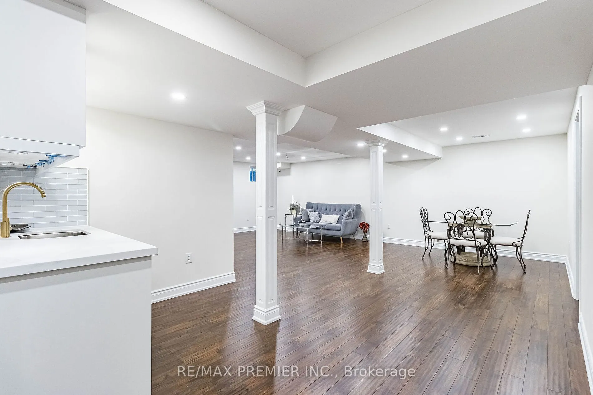 23 Grace Lake Crt