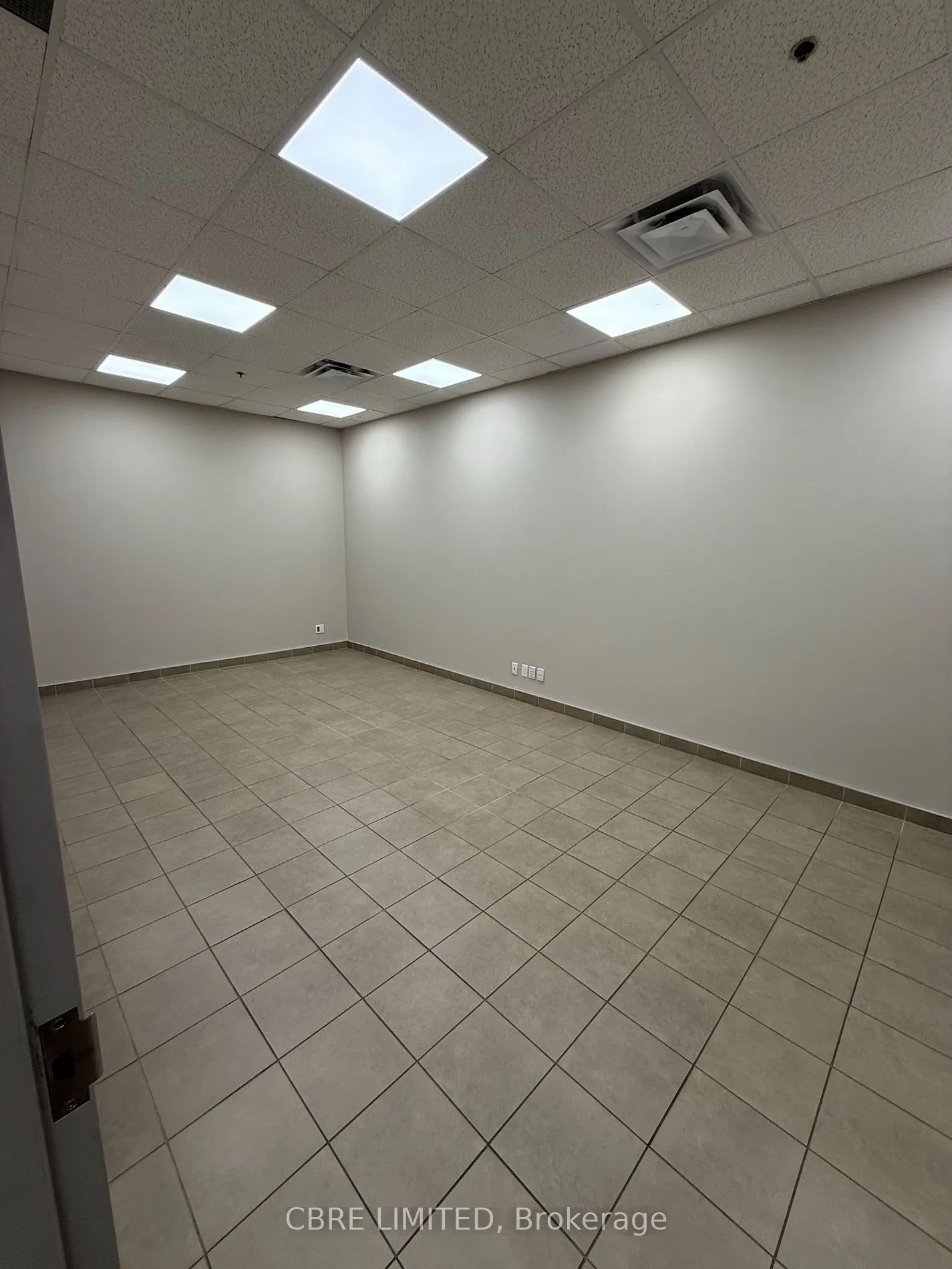 400 Zenway Blvd, #4