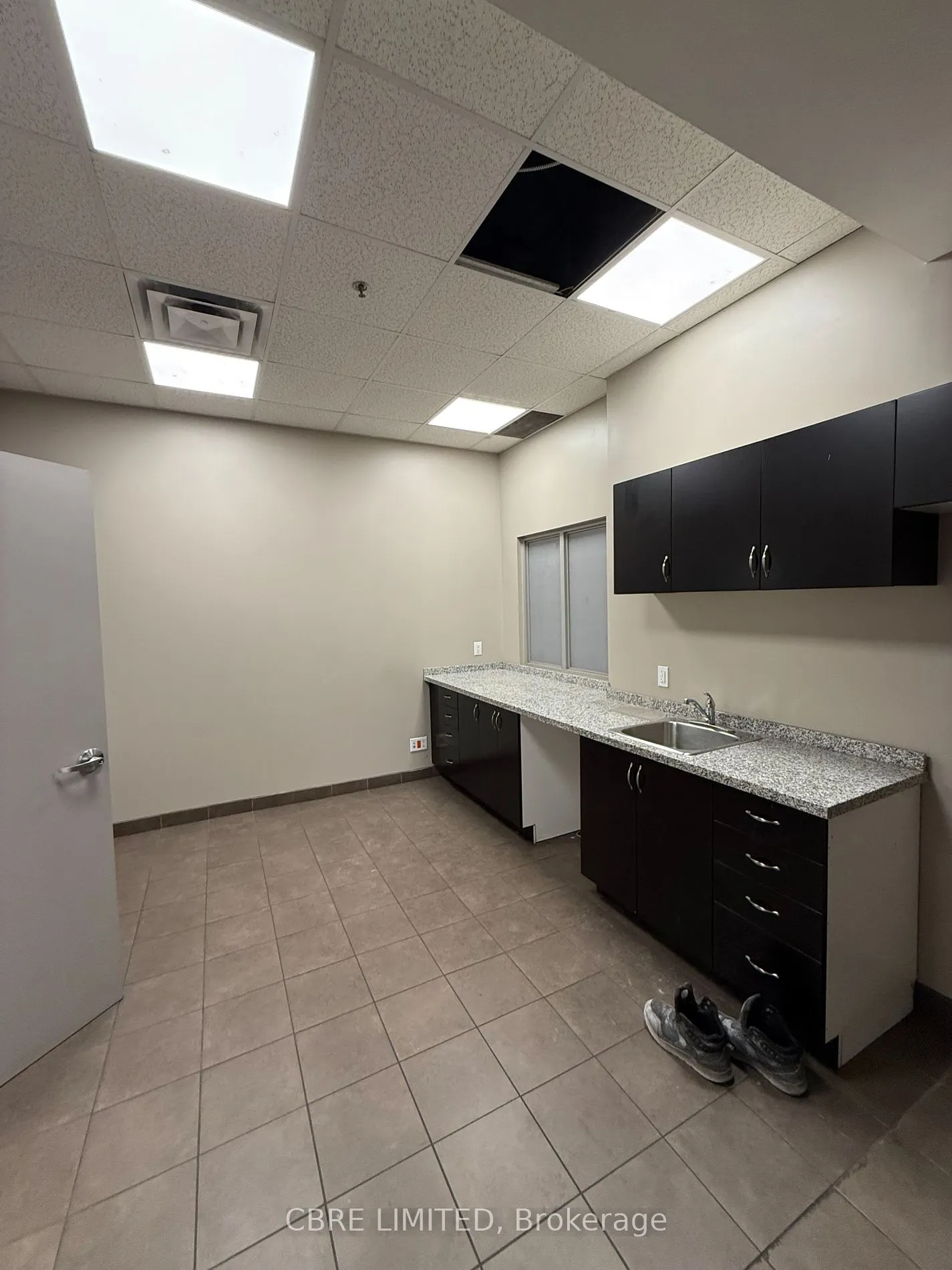 400 Zenway Blvd, #4