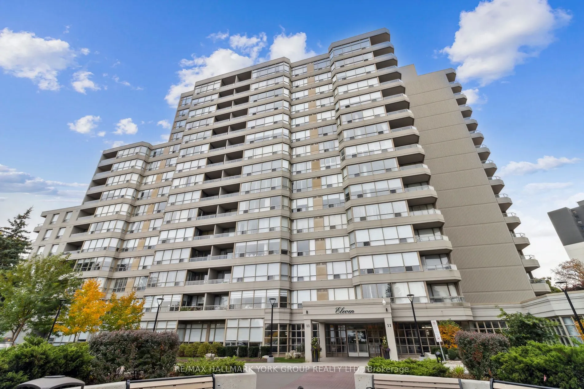 11 Townsgate Dr, #1212