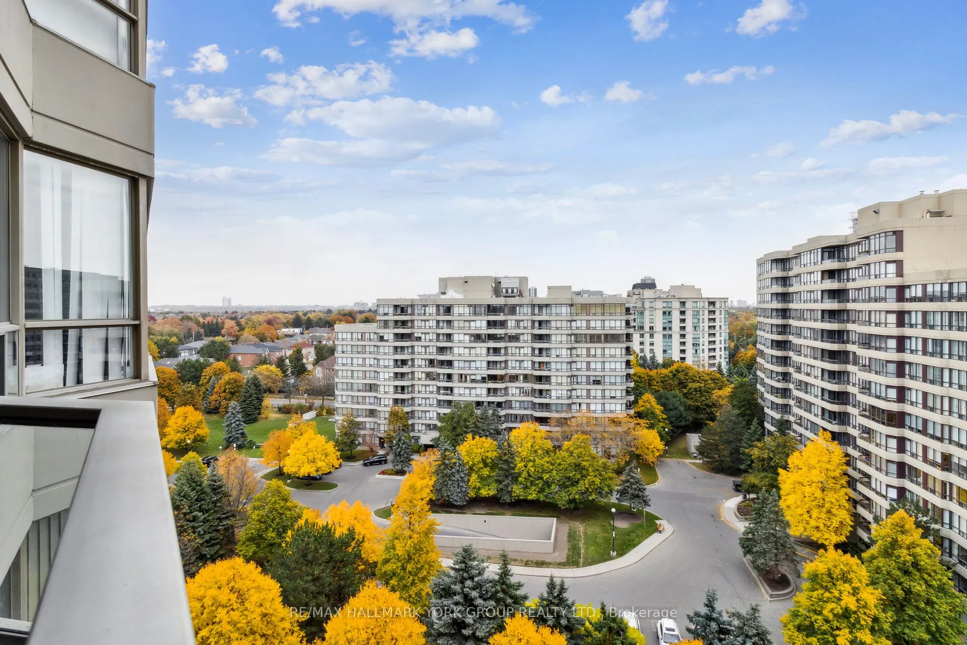 11 Townsgate Dr, #1212