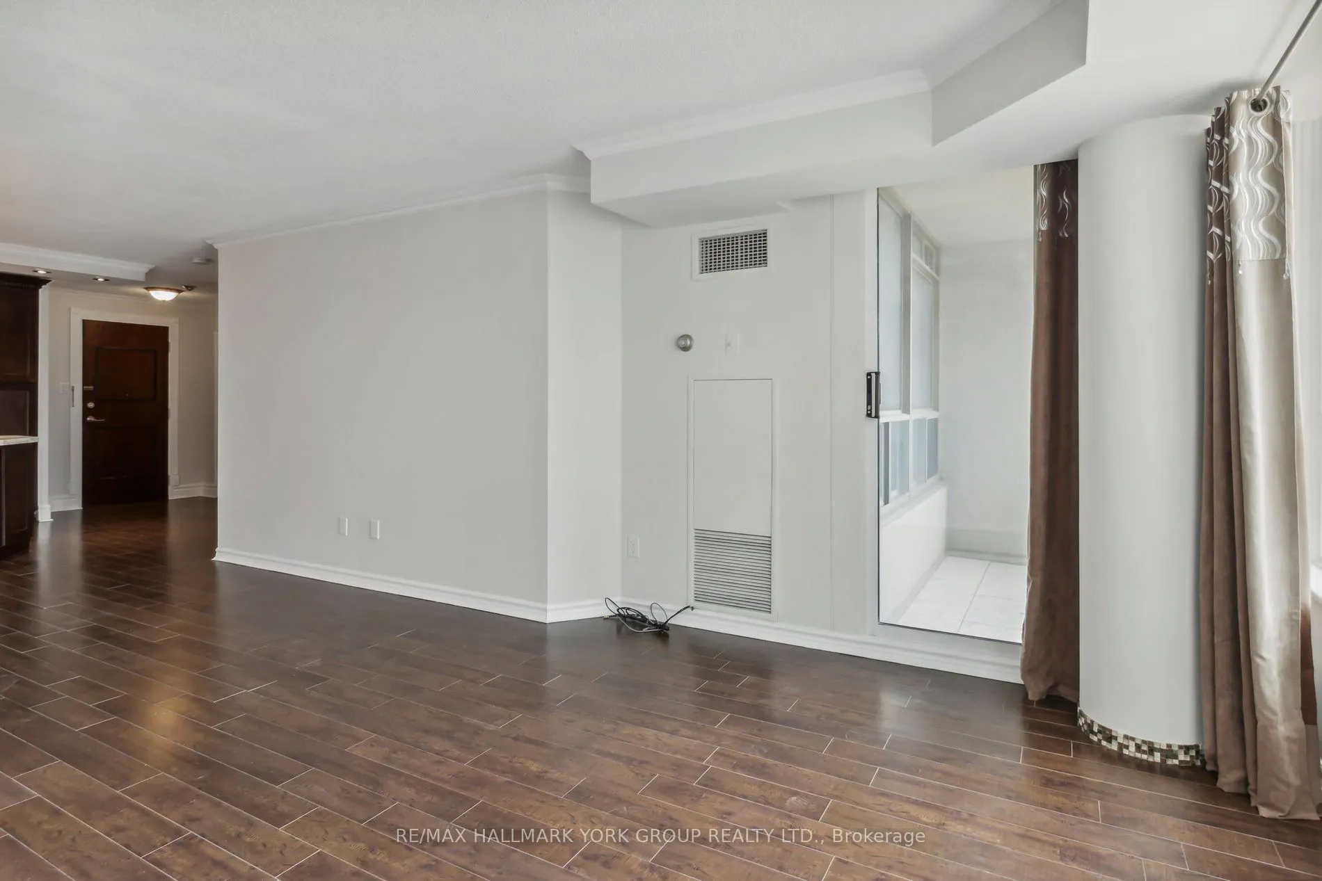 11 Townsgate Dr, #1212