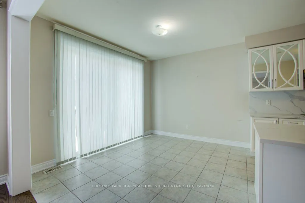 19 Selby Cres