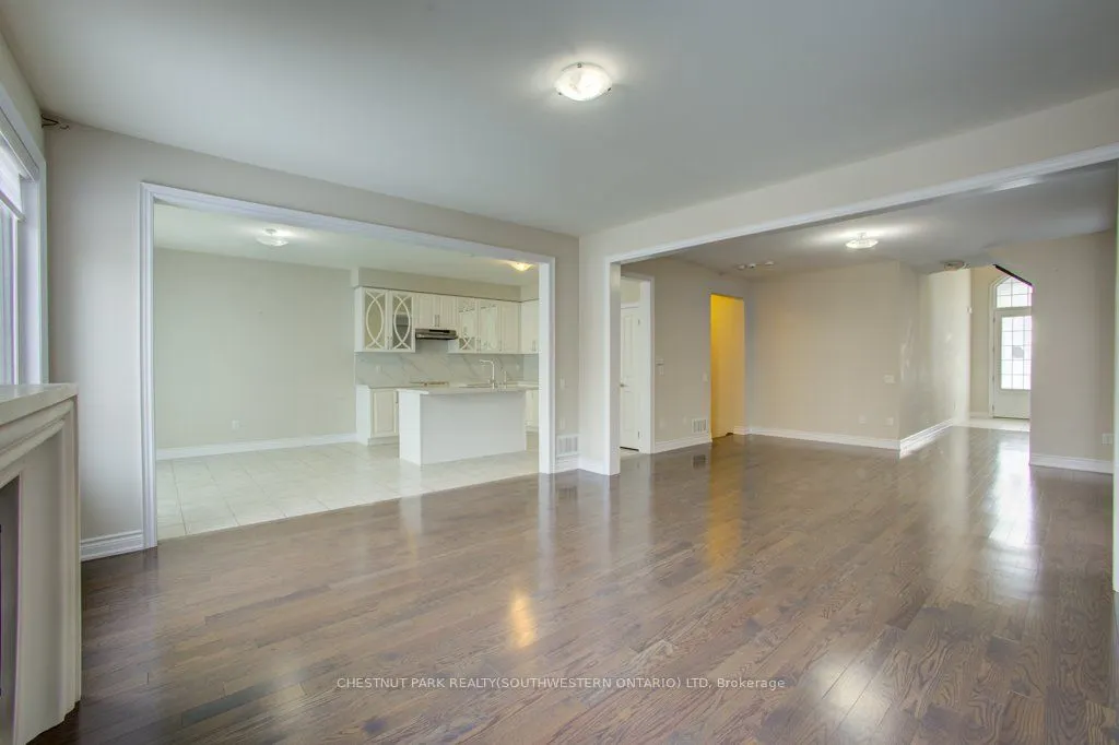 19 Selby Cres