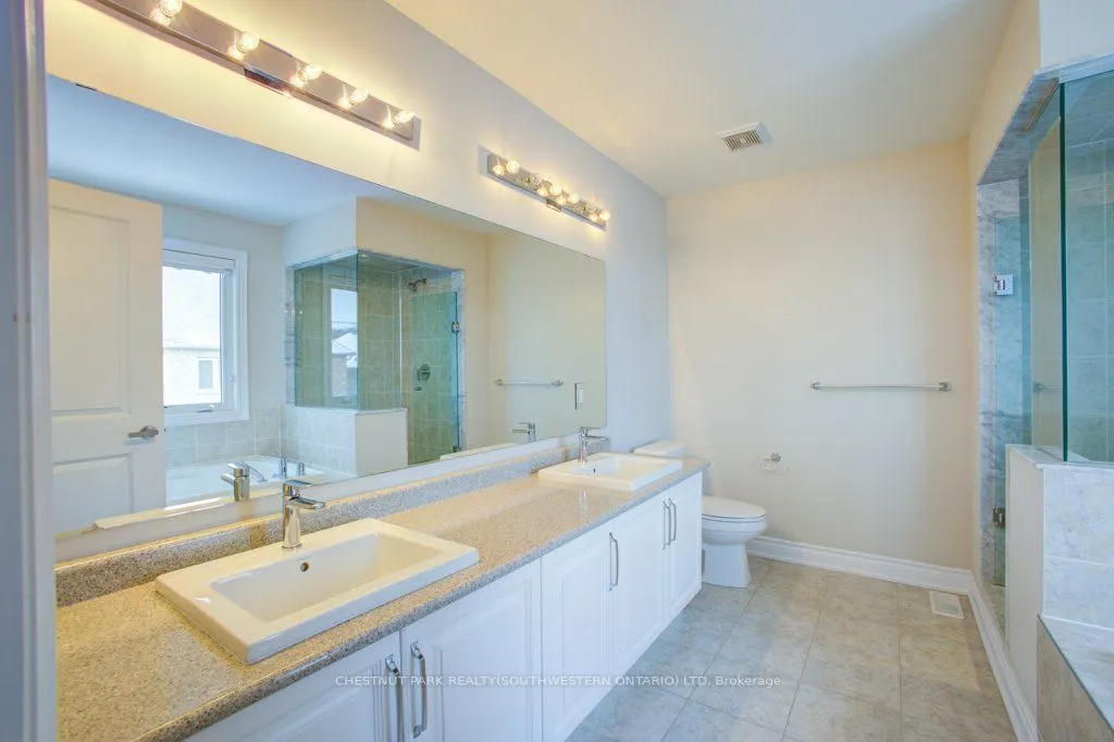 19 Selby Cres