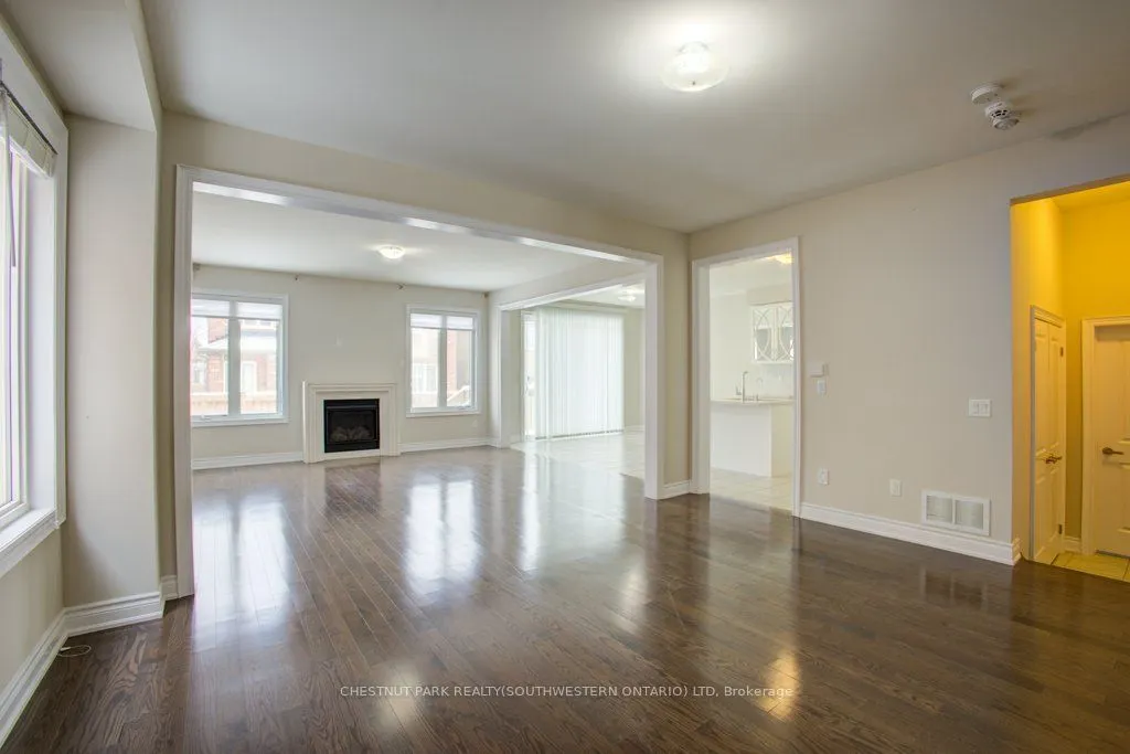 19 Selby Cres