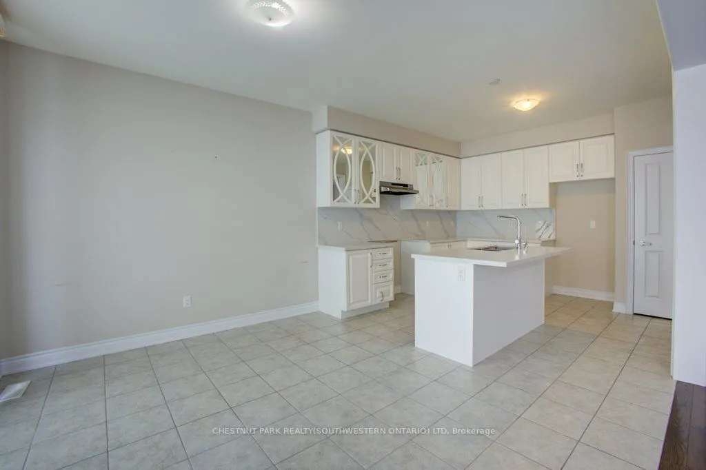 19 Selby Cres
