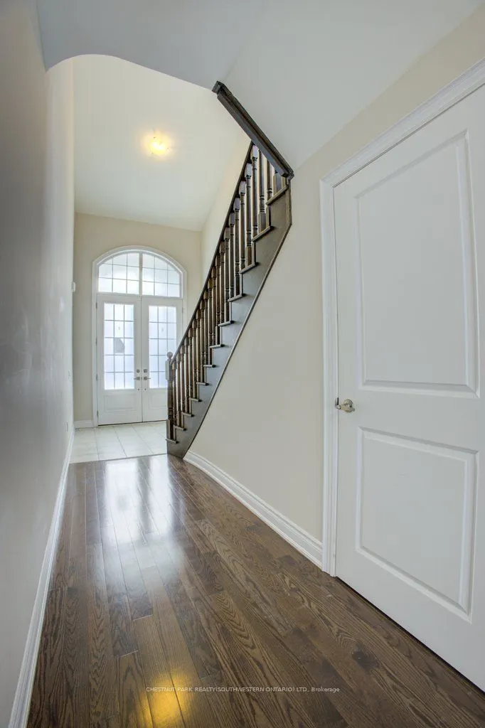 19 Selby Cres