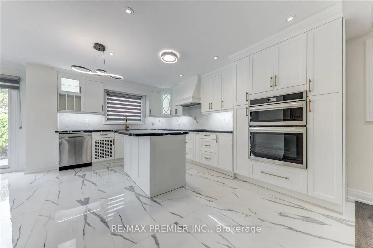 99 Benjamin Dr