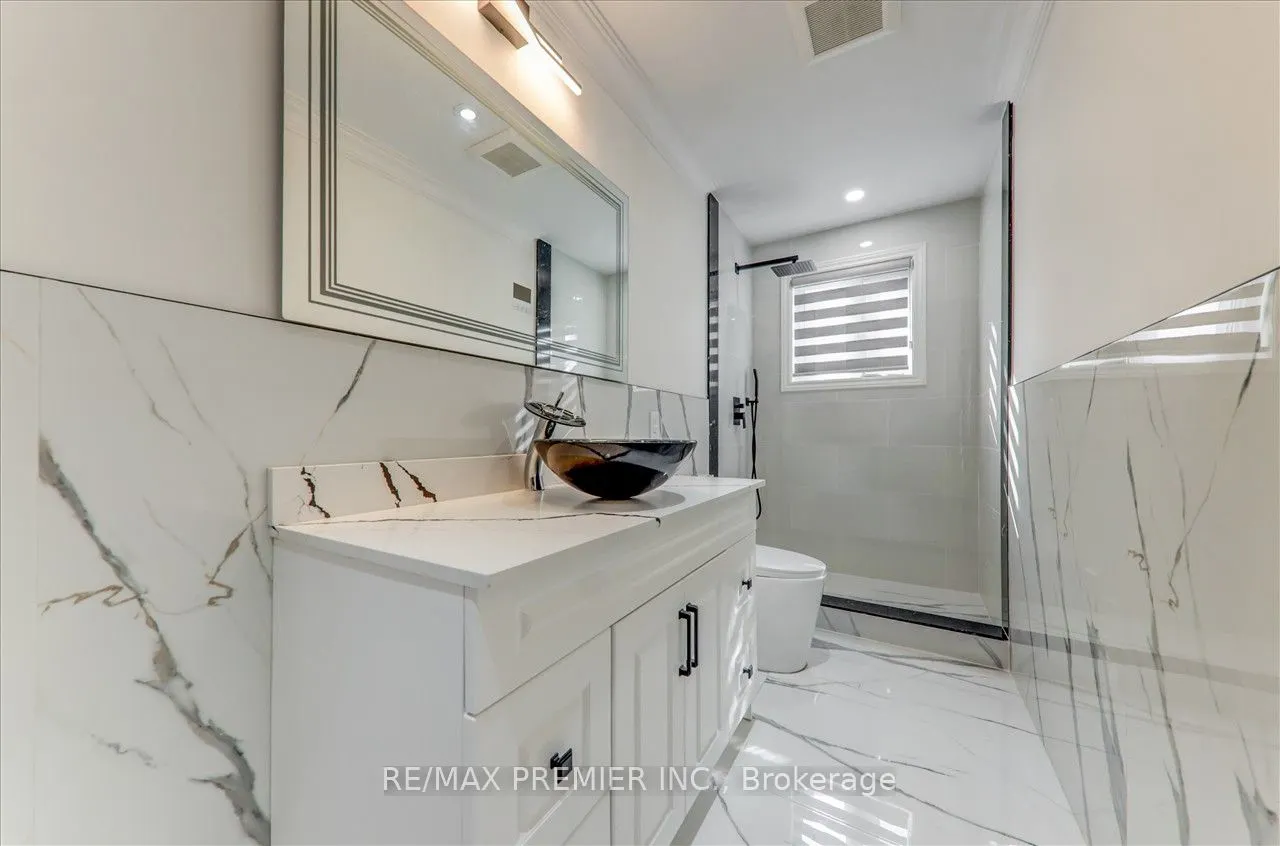 99 Benjamin Dr