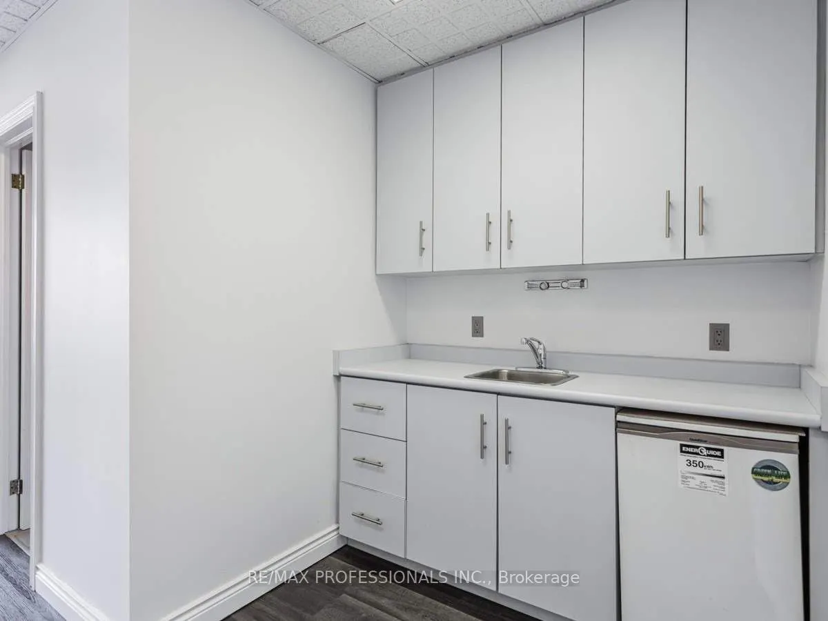 80 Carlauren Rd, #28A