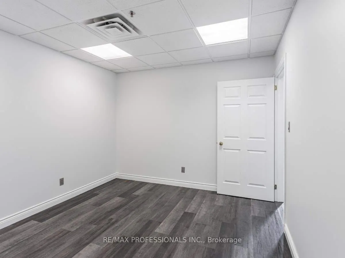 80 Carlauren Rd, #28A