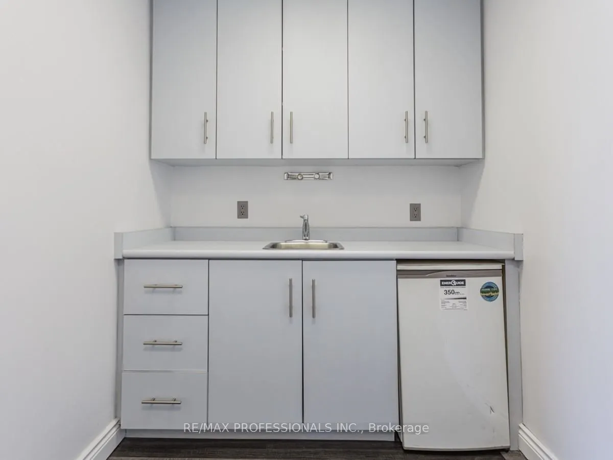 80 Carlauren Rd, #28A