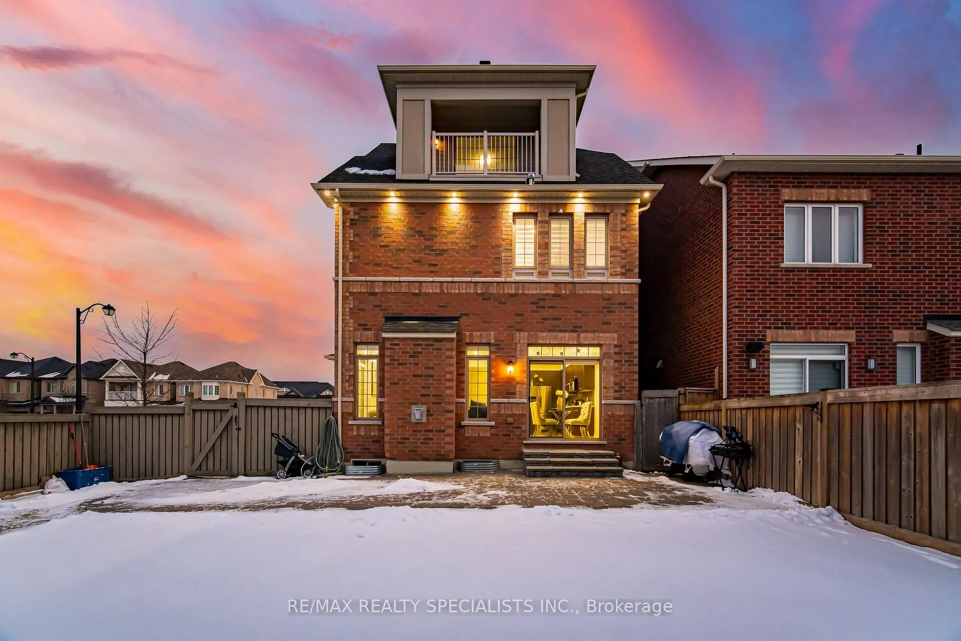 209 Kincardine St