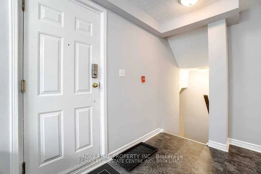 75 Weldrick Road E, #829