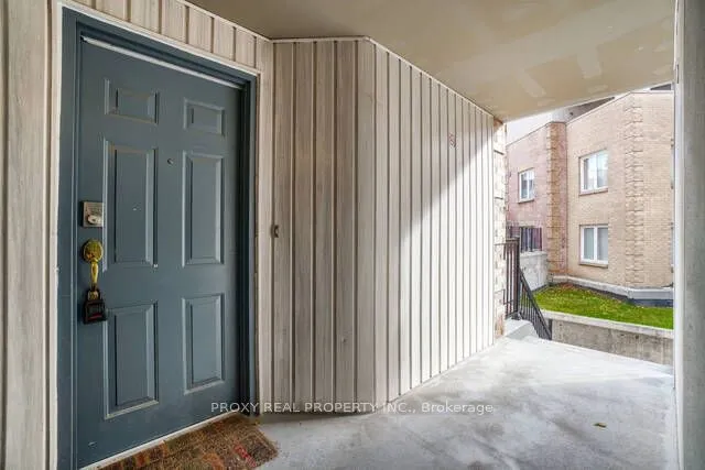 75 Weldrick Road E, #829