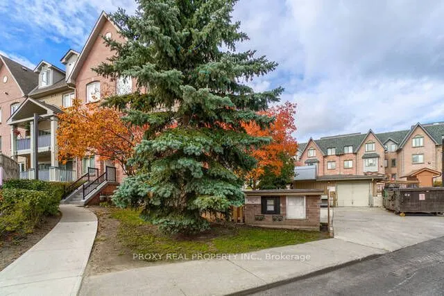 75 Weldrick Road E, #829