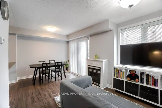 75 Weldrick Road E, #829