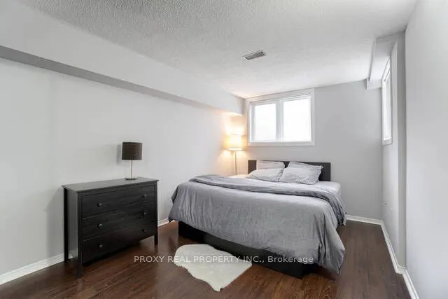 75 Weldrick Road E, #829
