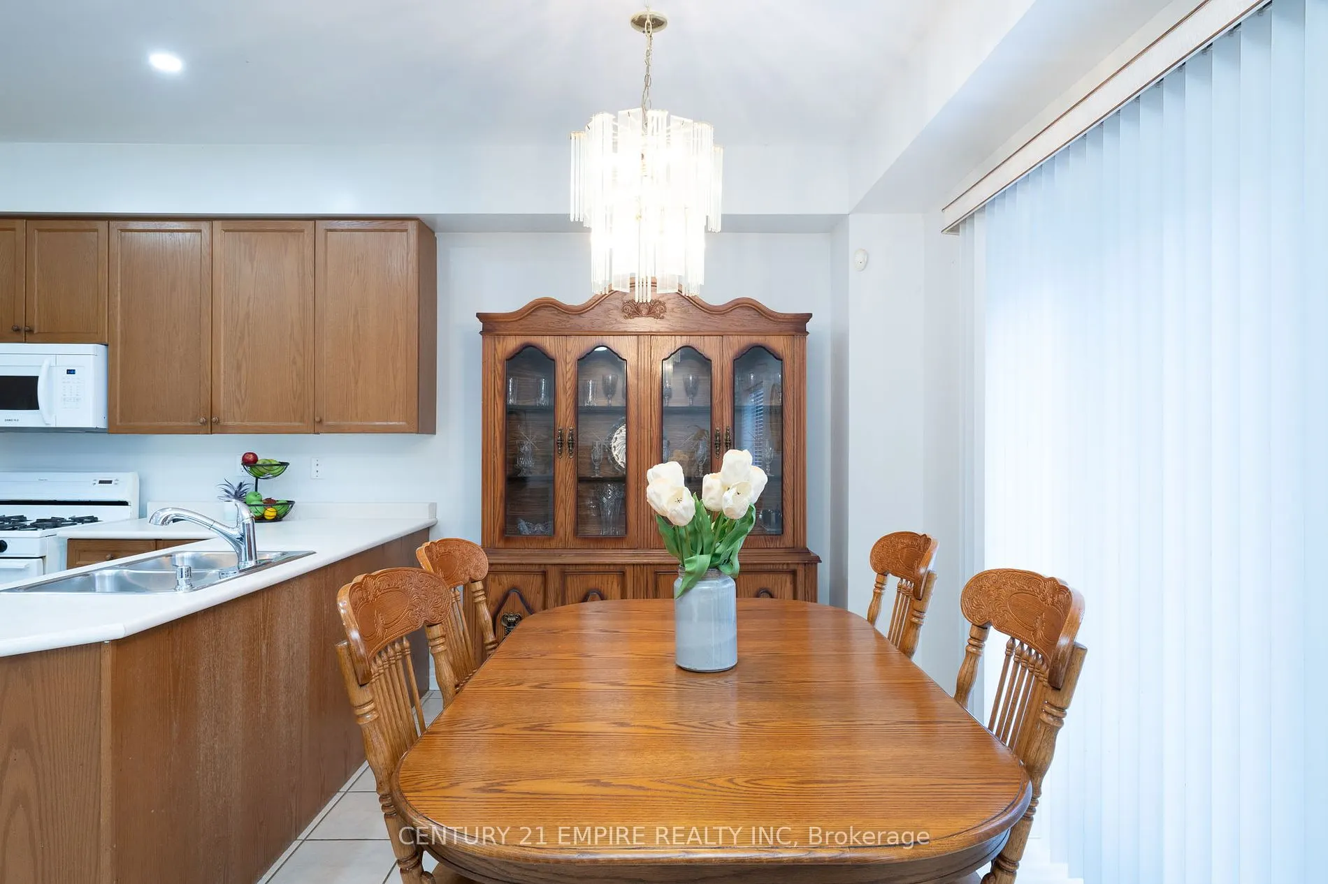 116 Villa Royale Ave