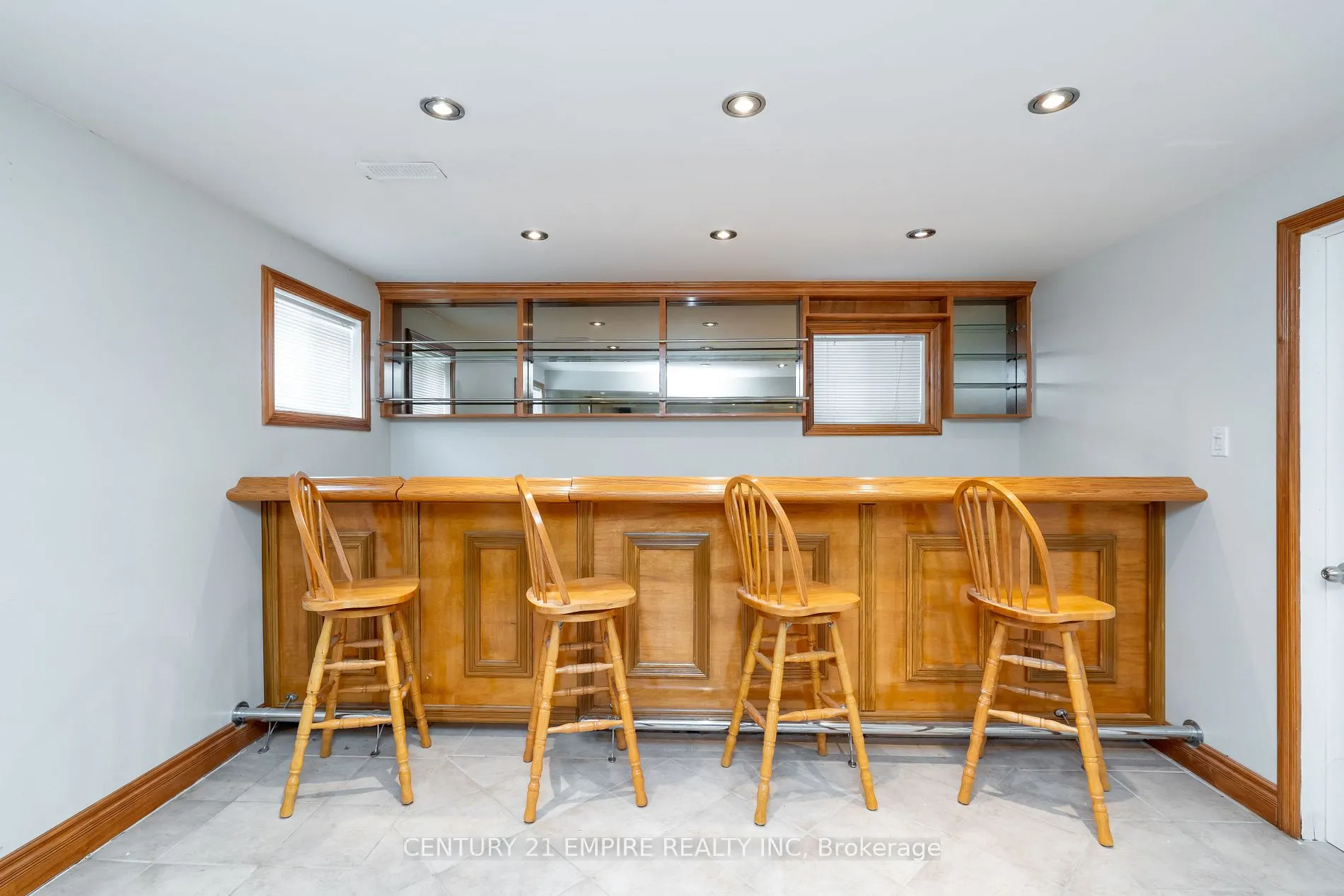 116 Villa Royale Ave