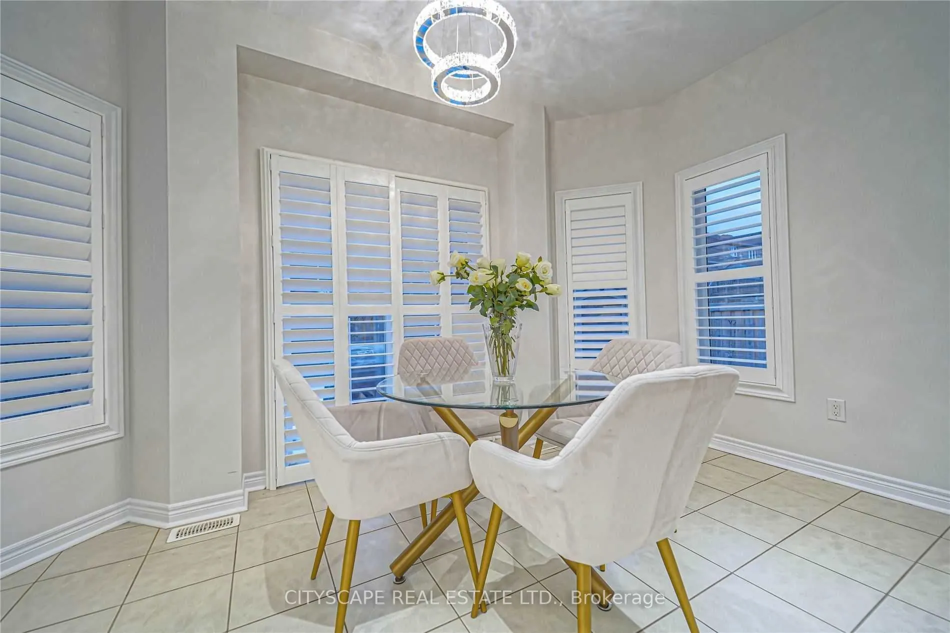 37 Silk Oak Crt
