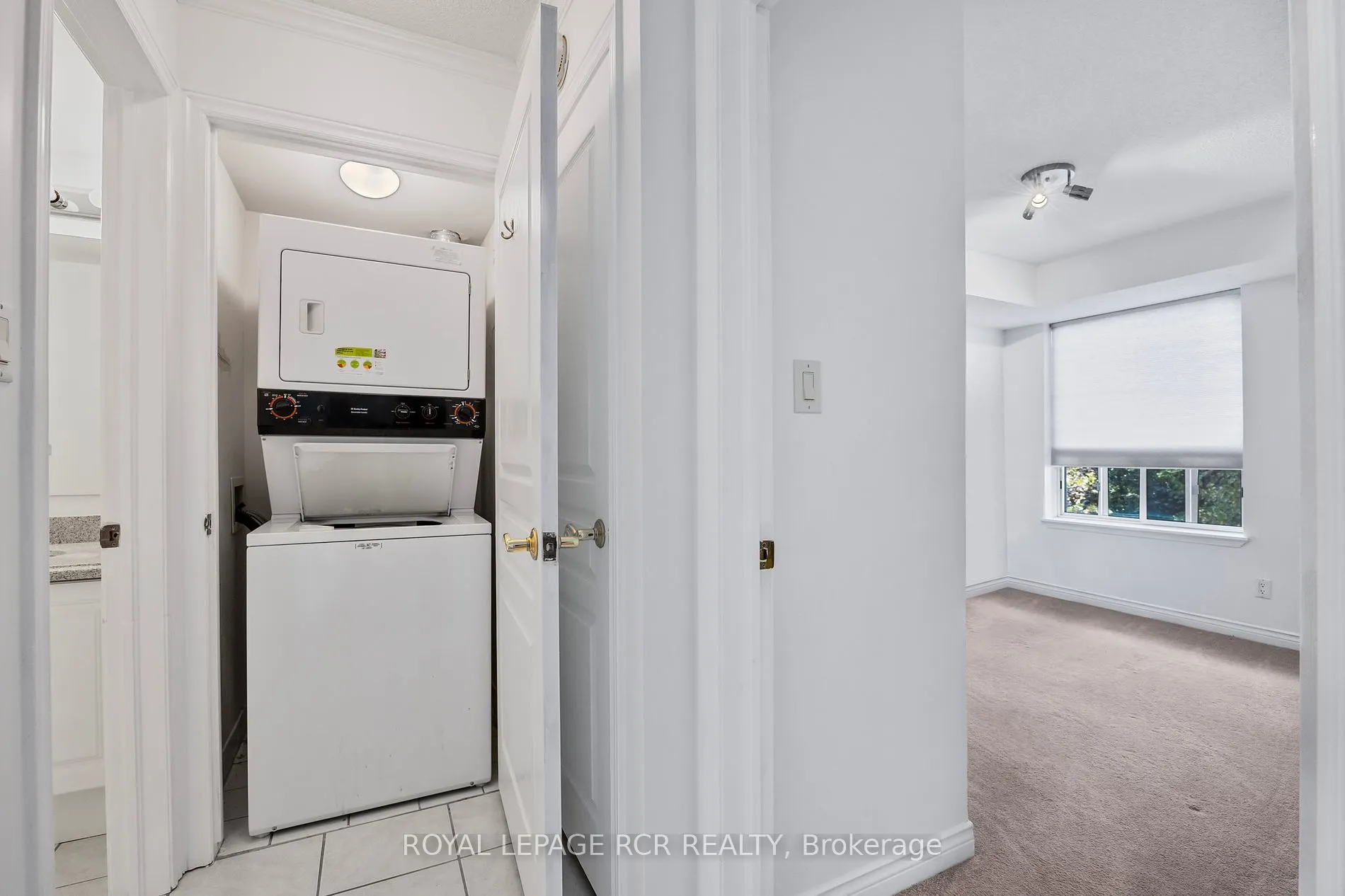 4 Briar Hill Heights, #205