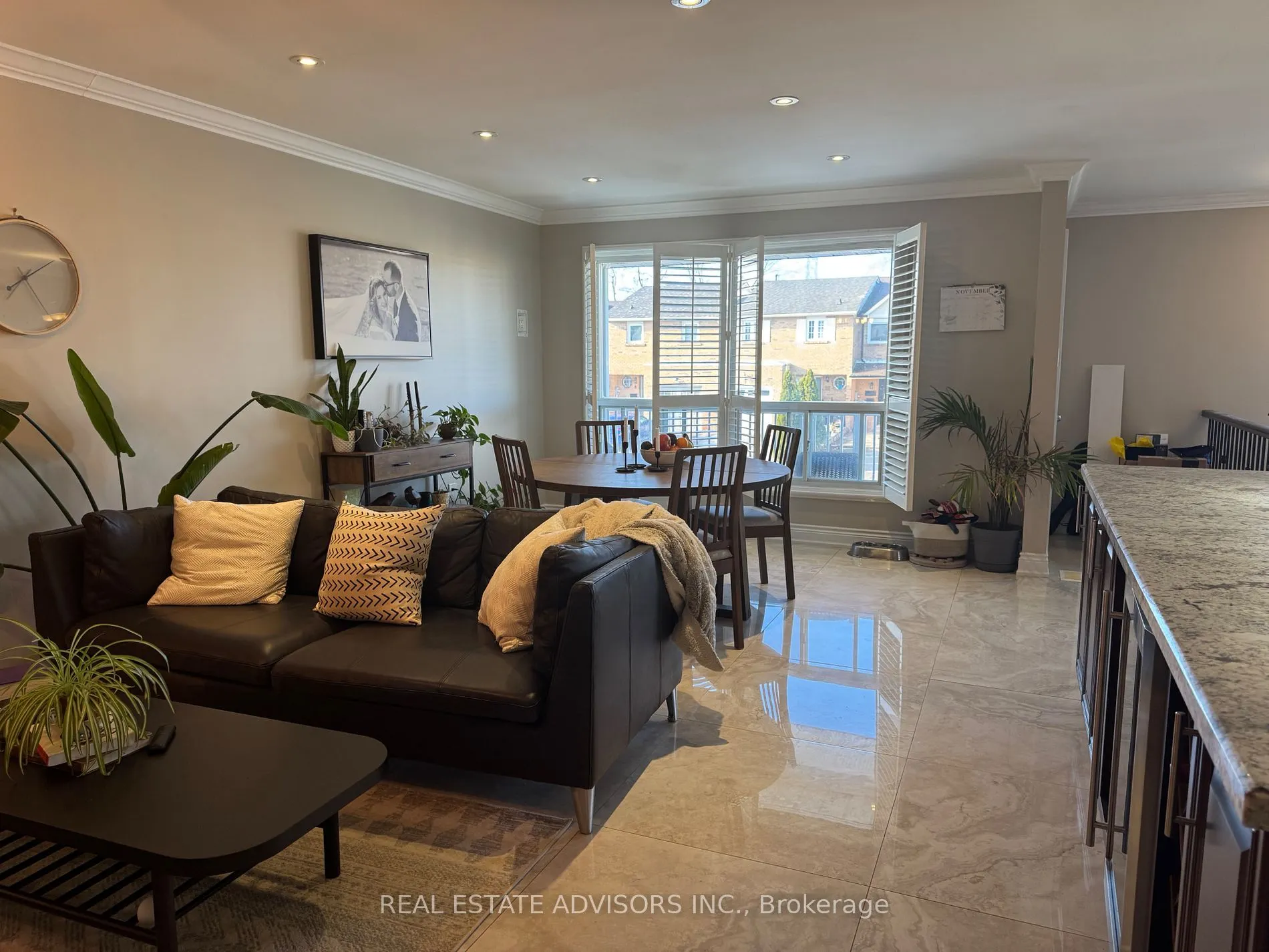 17 Agincourt Rd
