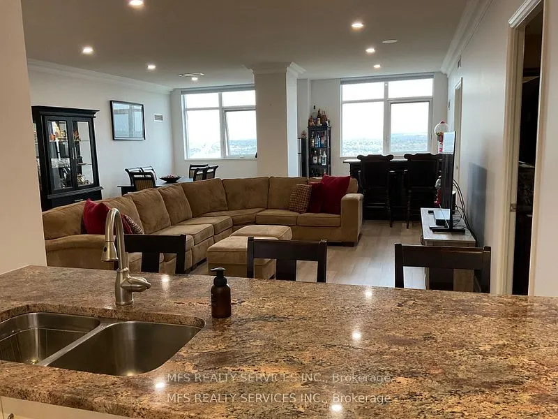 9235 Jane Street, #1601