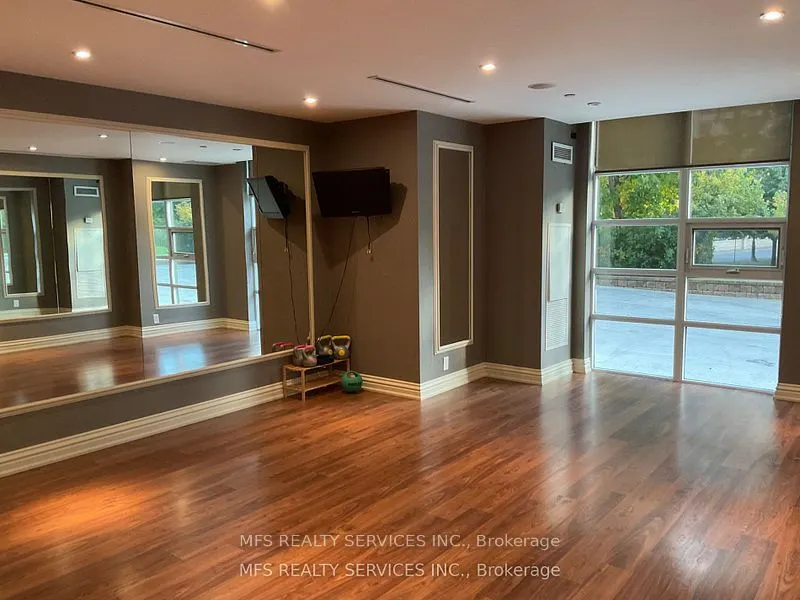 9235 Jane Street, #1601