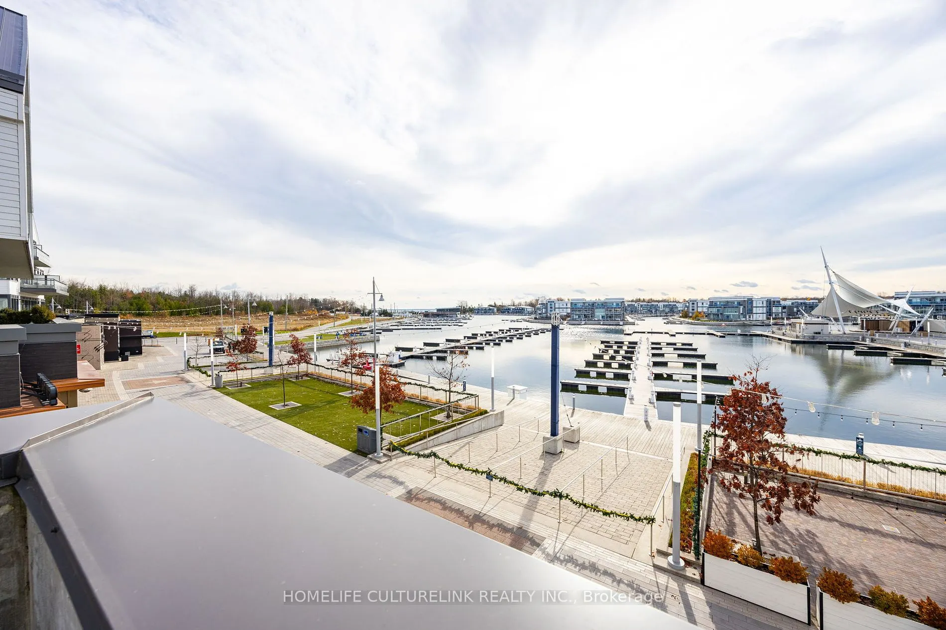 261 Broward Way, #37