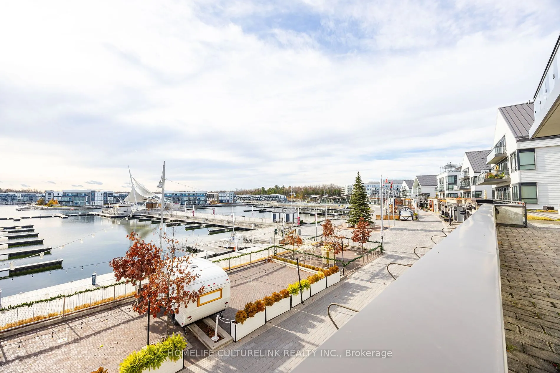 261 Broward Way, #37
