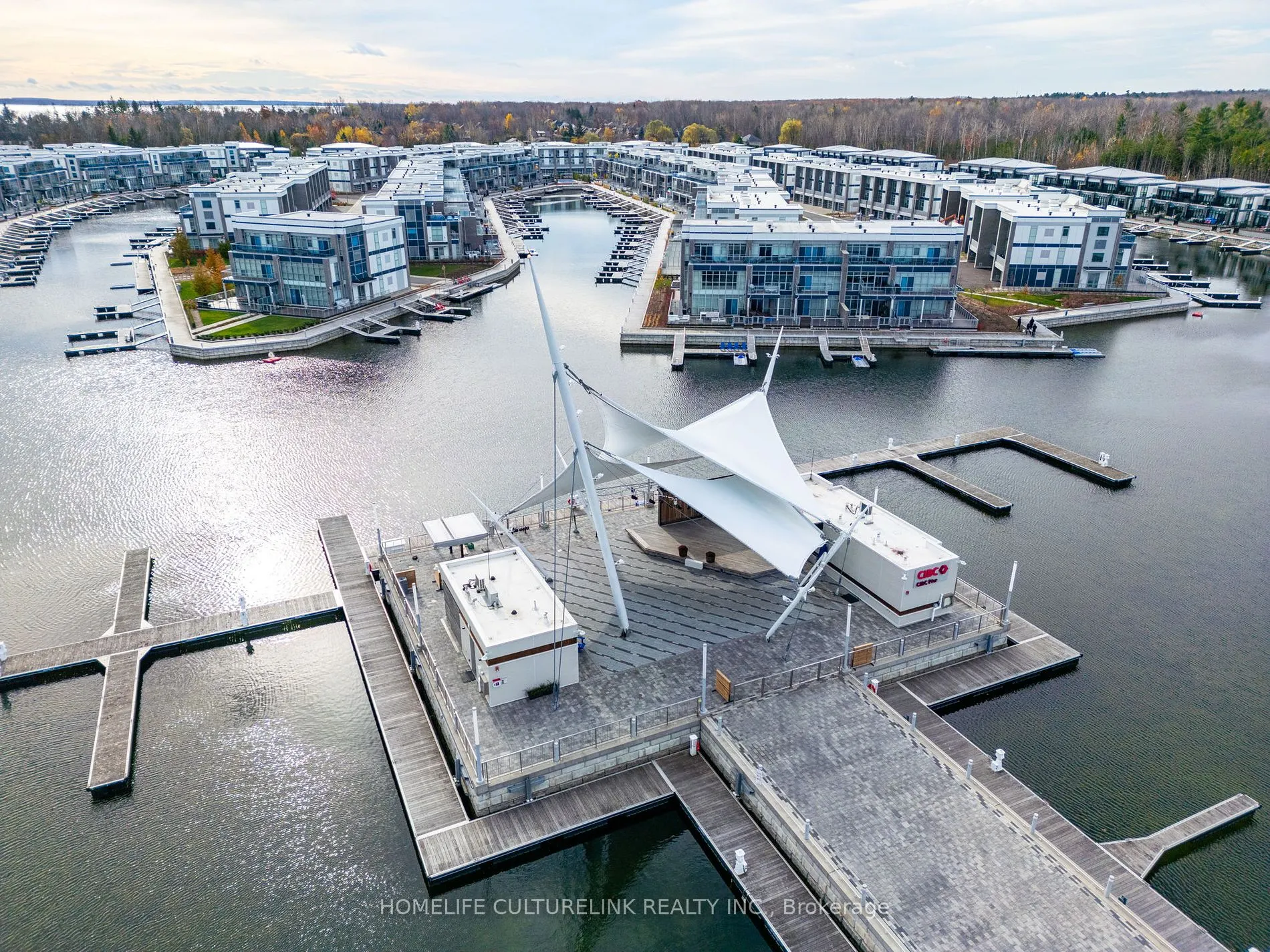 261 Broward Way, #37