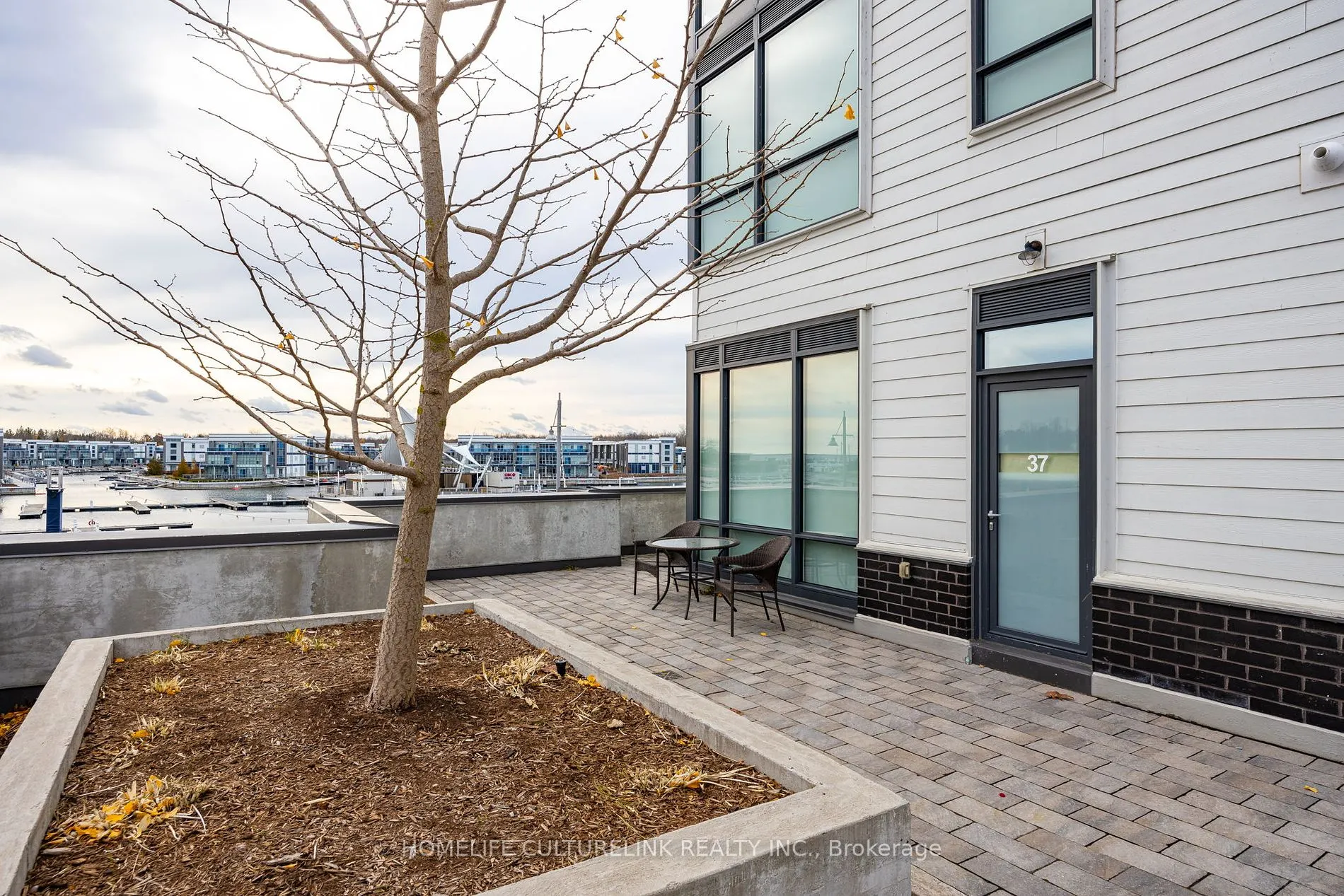 261 Broward Way, #37